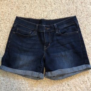 Jean shorts, Size 28